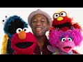 Elmo Steps In for Super Grover