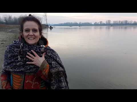 Pozwol emocjom przeplywac Let your emotions flow