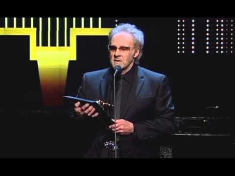 Jack Scott is inducted into the Canadian Songwriters Hall of Fame (CSHF)