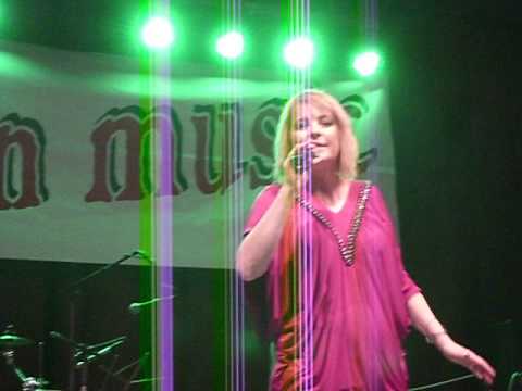 Iveta Bartošová - Hej pane diskžokej