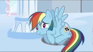 Rainbow Dash is suffering while I play half-fitting music