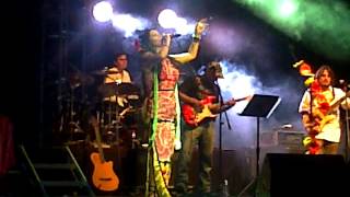 Tren del cielo - Lila Downs Texcoco 02-08-13