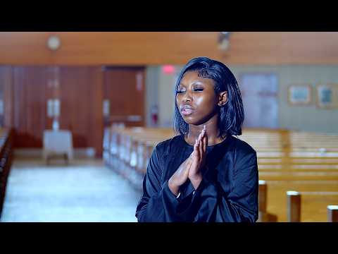 Moto Wa Roho Ft Bikyeombe Mutiki ( Official Clip )