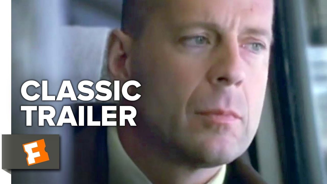 Unbreakable (2000) Trailer #1 | Movieclips Classic Trailers - YouTube