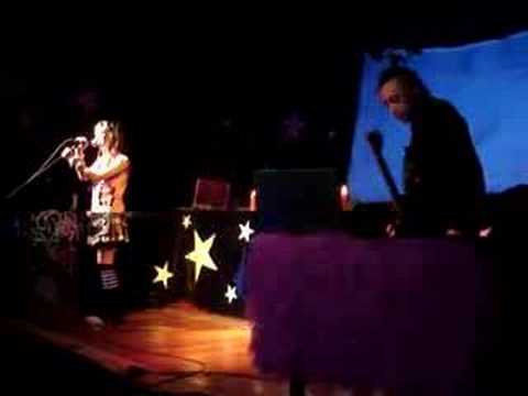 Playmates On The Run - See me