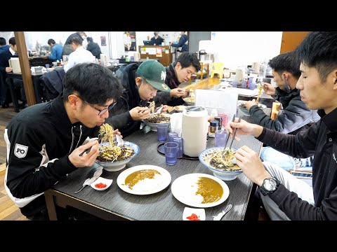 Una tienda especializada en Onimori Champon donde los entusiastas de la comida más increíbles acuden a la tienda 丨INCREDIBLE NOODLES: comida japonesa