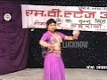 गोरे से हम काले पड़ गए कलाकार डांसर दि�