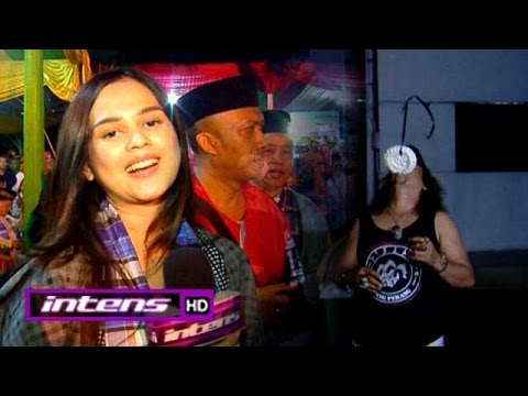 Cara Artis Peringati HUT Kemerdekaan -Intens 17 Agustus 2015