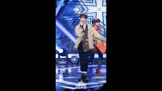 Download lagu [예능연구소 직캠] UP10TION - Blue Rose (WOOSHIN), 업텐션 - Blue Rose (우신) @Show Music core 20181208 mp3