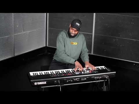 Yamaha YC88 Digital Stage Keyboard with Drawbars - 78Rd | Gear4music