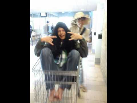 Viktor Brus feat Huy - Double combo