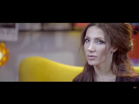 Olga Lounová - Jsem optimista (  oficiální textové video )