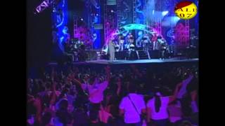 Gloria...Marcos Witt (Dios es Bueno)