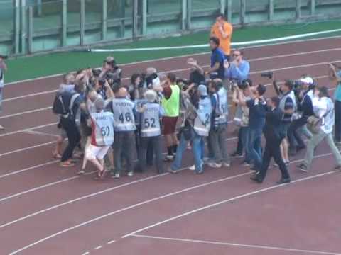 Addio al calcio di Francesco Totti. Il Totti Day dal punto di vista dei tifosi.