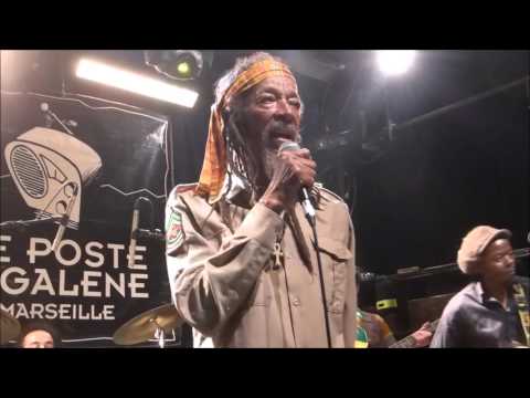 Kiddus I backé par Positiv'Mouvement au Poste à Galène - Graduation in Zion (live)