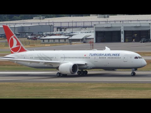 Turkish Airlines Boeing 787-9 [TC-LLB] takeoff from PDX