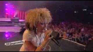 Group 1 Crew - Love Is A Beautiful Thing (Live)