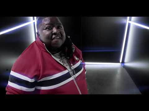 Lil Chris - UFO (Official Music Video)