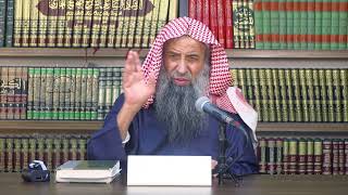 صورة هل يدخل في إنشاد الضالة من بحث في المسجد فسأله شخص فأجاب أنه يبحث عن كذا؟