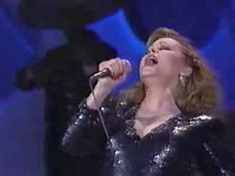 ROCIO DURCAL - LA DIFERENCIA - ESPAÑA.