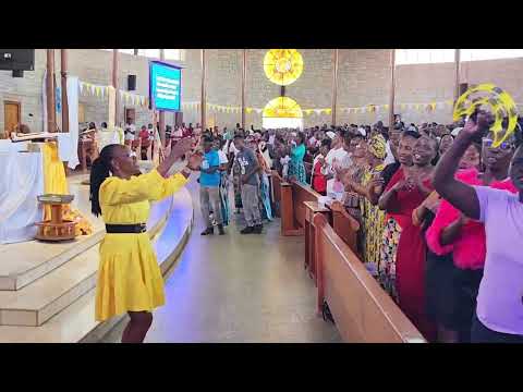 Wimbo 'Tutamsifu Mungu, tutamuibiya aa, tutampatia nota, mpaka Mbinguni' 27th Apr 25