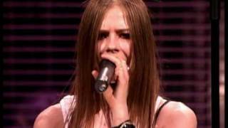 Avril Lavigne - I don&#39;t give LIVE HQ