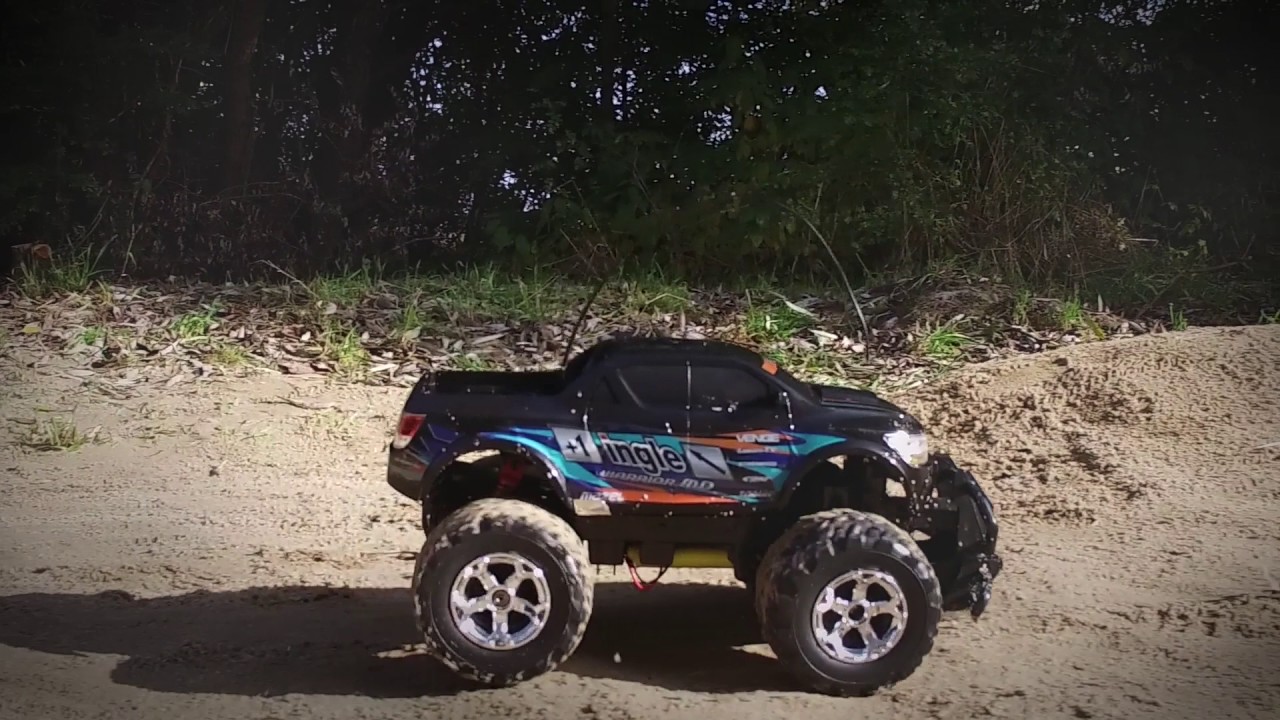 RC auto RAMPAGE Cross Country, čiernozelená