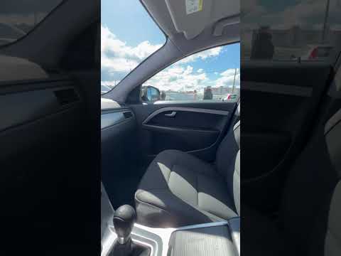 фото volvo v70 iii рестайлинг 0