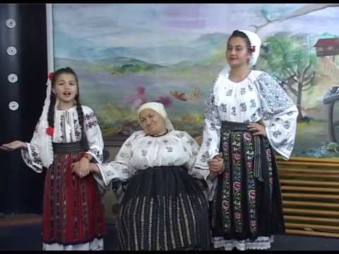 Ingrid Maria Boengiu, Ana Maria Dremuti and Mama Domnica Trop on DATINA TV fragment