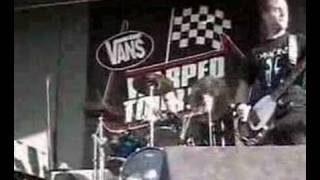 Avenged Sevenfold - Eternal Rest [Live Warped Tour 2003]