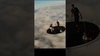 Download lagu Sky Diving ❤️😍 #shorts #skydiving #skydive mp3