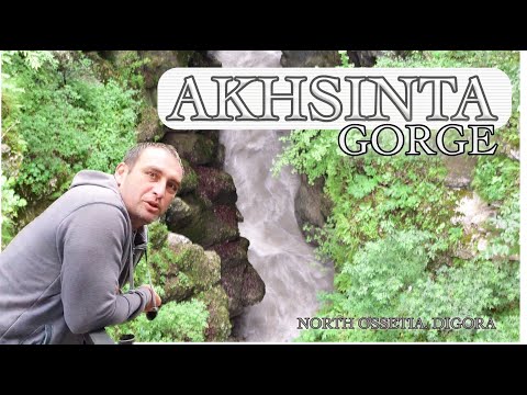 Montanhas da Ossétia do Norte. Desfiladeiro de Akhsinta. Matsuta. Rússia. 2022. Full HD