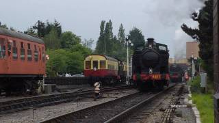 preview picture of video '(HD) GWR 4612 down freight 0915 Toddington 6th June 2010'