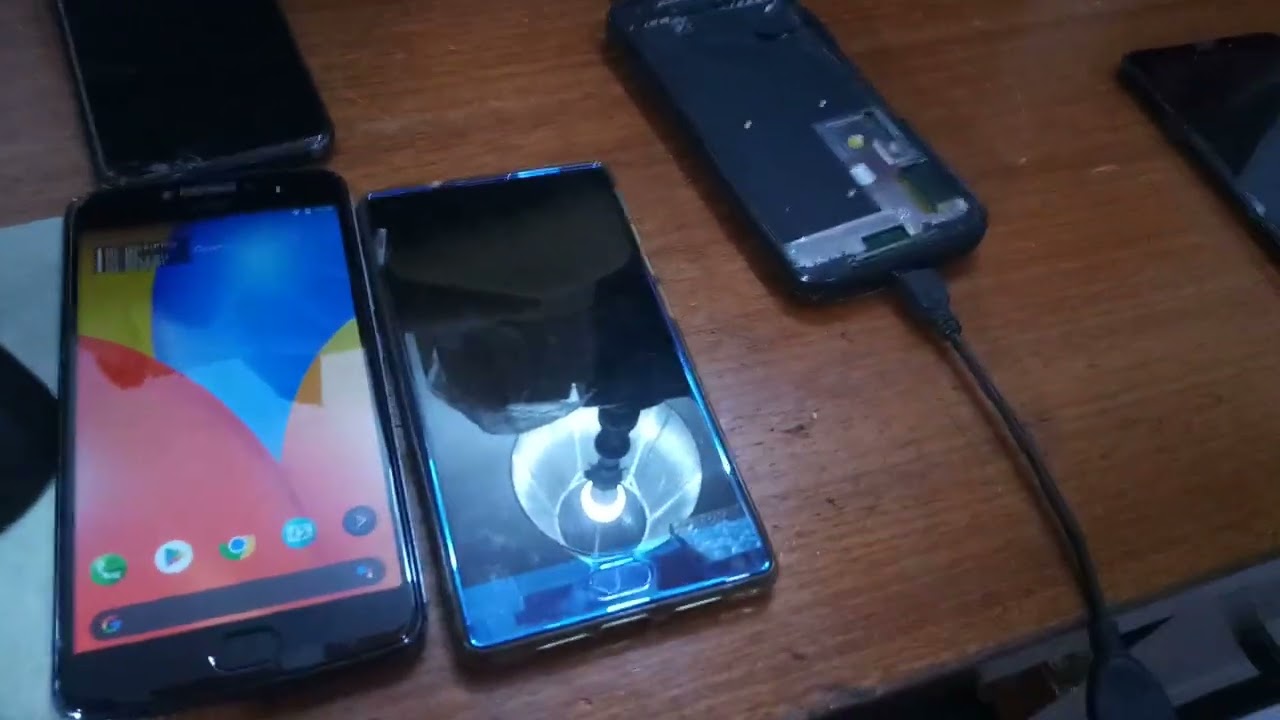 Alguns métodos de conseguir acesso a um celular quebrado