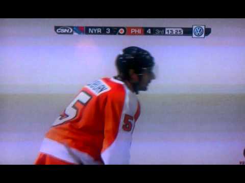 Jagr with the steal and screen. Flyers/Rangers pre