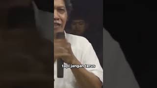 Download lagu Arab bukan Islam iya, tapi juga Islam tidak mesti Arab. #maiyahcaknun #podcast #caknun mp3