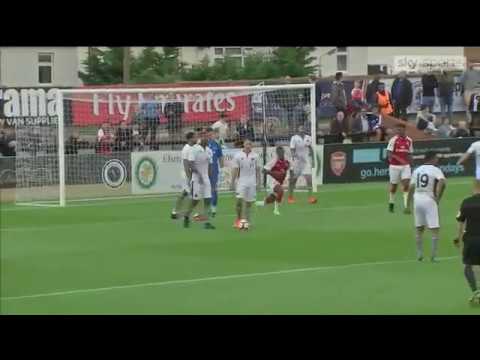 BorehamWood 0 4 Arsenal XI