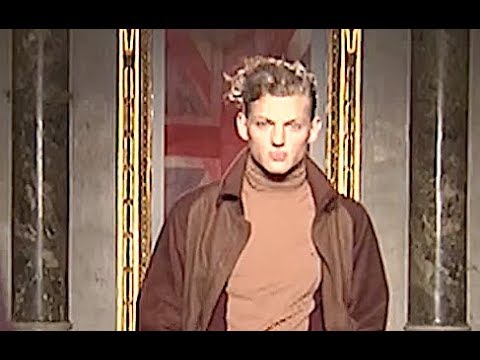 VIVIENNE WESTWOOD Menswear Fall 2012 Paris - Fashion Channel