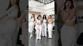 Download lagu Gara gara sebotol minuman 🍾✨ joining this trend 😂 #sebotolminuman mp3