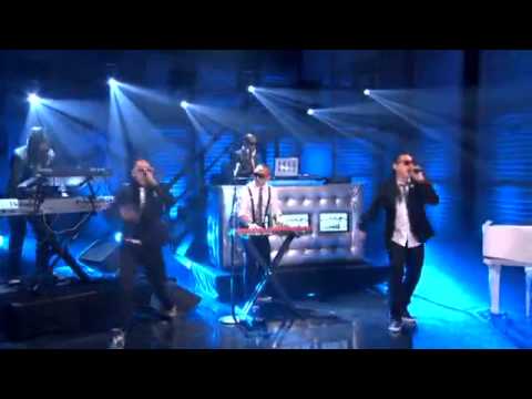 Far East Movement feat. FrankMusik - Rocketeer (Live at Conon O'Brien)