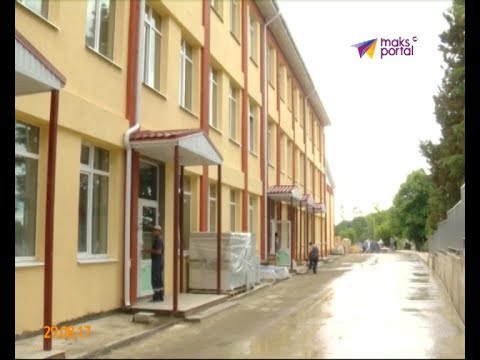 Анатолий Пахомов лично проверил готовность школ и детских садов