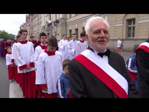 Boże Ciało w Kaliszu 26.05.2016 r. Więcej na faktykaliskie.pl
