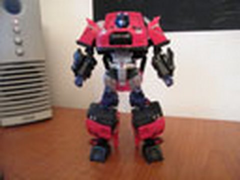 Transformers Alternity A-01 Convoy (Vibrant Red)
