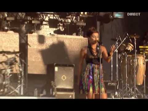 Nelly Furtado - Say It Right - Ao Vivo em Paris