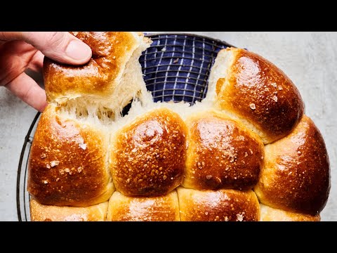 The secret to the softest sourdough dinner rolls