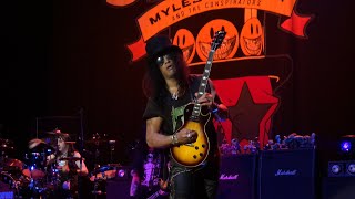 Slash ft. Myles Kennedy &amp; The Conspirators - Wicked Stone (Madrid 2019 Wizink Center)