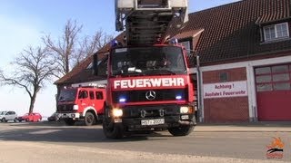 preview picture of video 'NEF 3 + Löschzug BF Stralsund STZ'