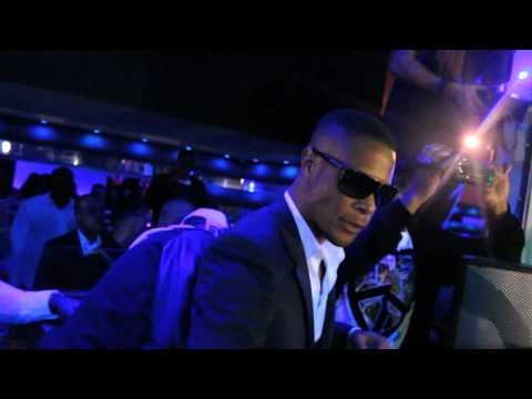 Romeo perfoming at Liquid ft MasterStepz