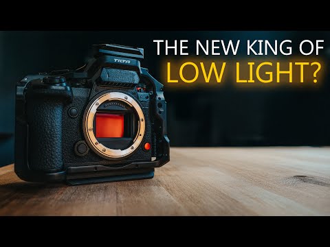 LUMIX S1II vs Sony FX3 Extreme Lowlight Test