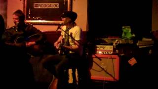 The Rifles at Boogaloo Dec09 - Romeo and Julie